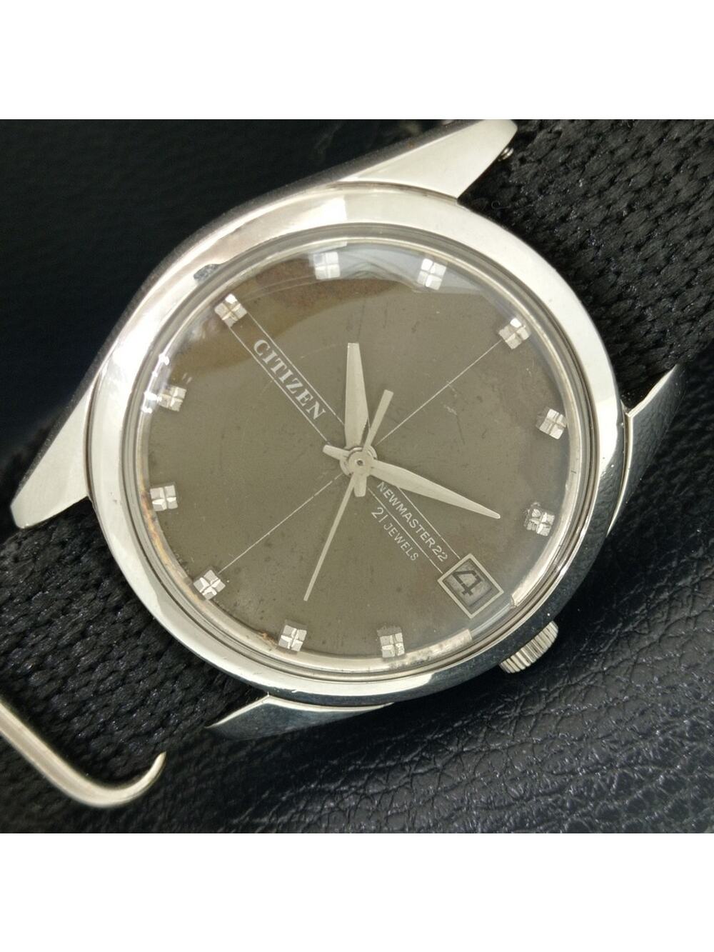 Vintage 1970 Citizen Manual Wound Mens Silver Watch W/Date & Patina accents